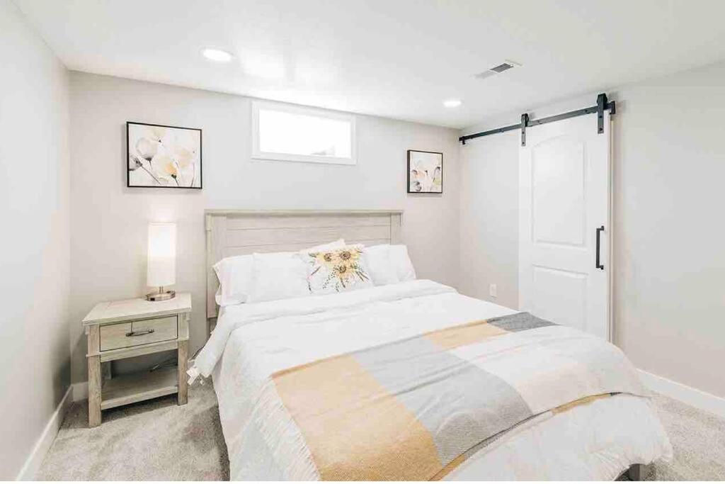 Cottage Grove Beautiful Luxury Home Freshly Renovated With Big Yard, Seating & Grill Pad מראה חיצוני תמונה
