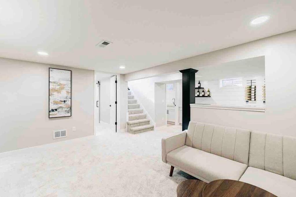 Cottage Grove Beautiful Luxury Home Freshly Renovated With Big Yard, Seating & Grill Pad מראה חיצוני תמונה