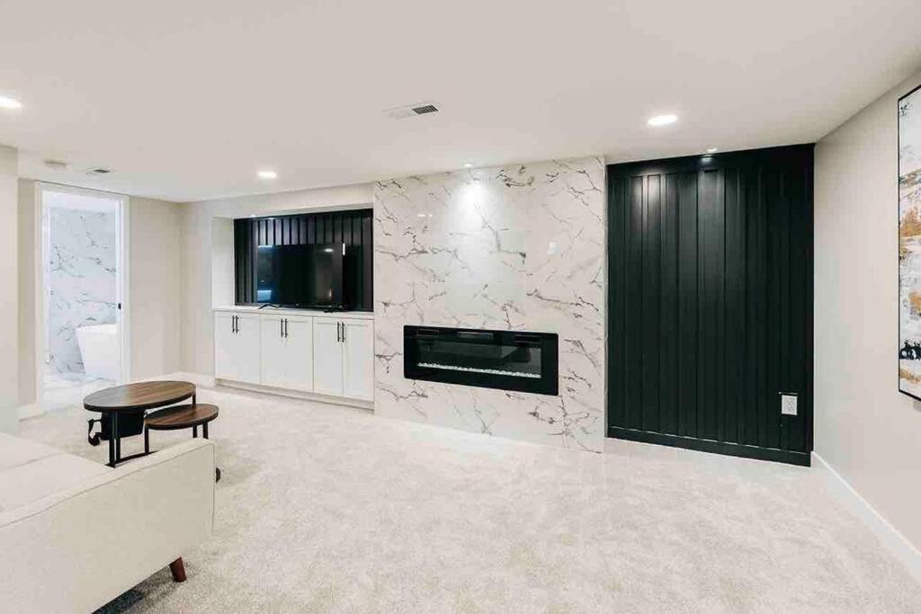 Cottage Grove Beautiful Luxury Home Freshly Renovated With Big Yard, Seating & Grill Pad מראה חיצוני תמונה