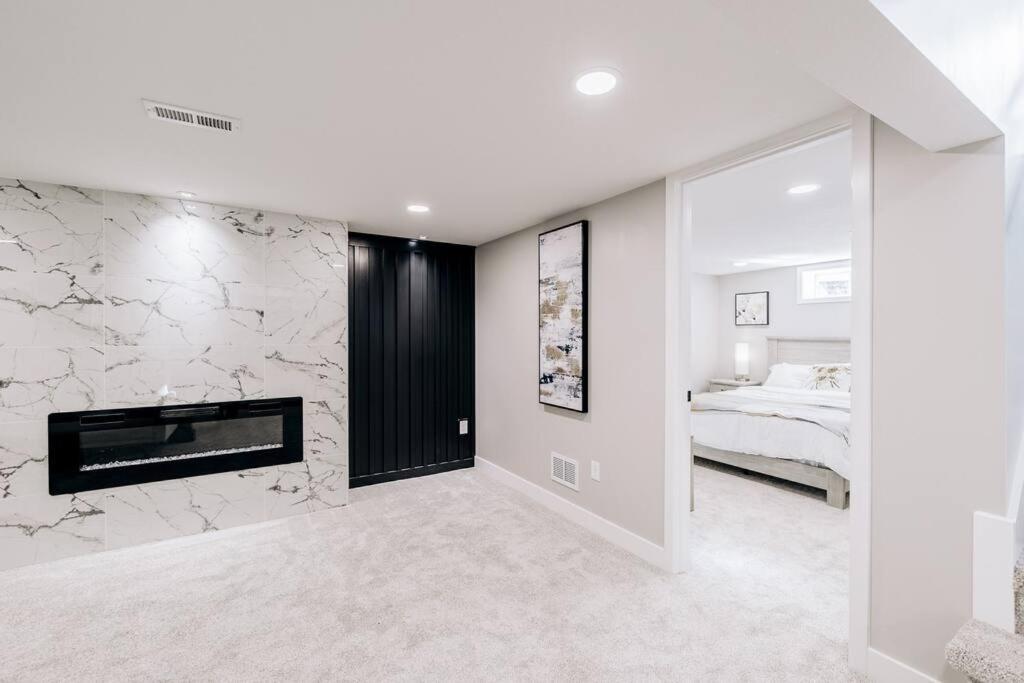 Cottage Grove Beautiful Luxury Home Freshly Renovated With Big Yard, Seating & Grill Pad מראה חיצוני תמונה