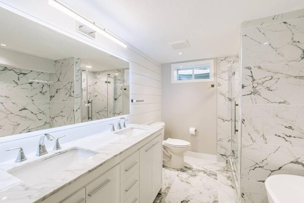 Cottage Grove Beautiful Luxury Home Freshly Renovated With Big Yard, Seating & Grill Pad מראה חיצוני תמונה