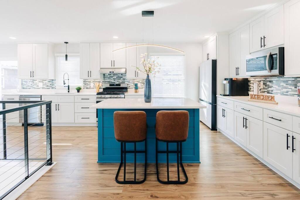 Cottage Grove Beautiful Luxury Home Freshly Renovated With Big Yard, Seating & Grill Pad מראה חיצוני תמונה